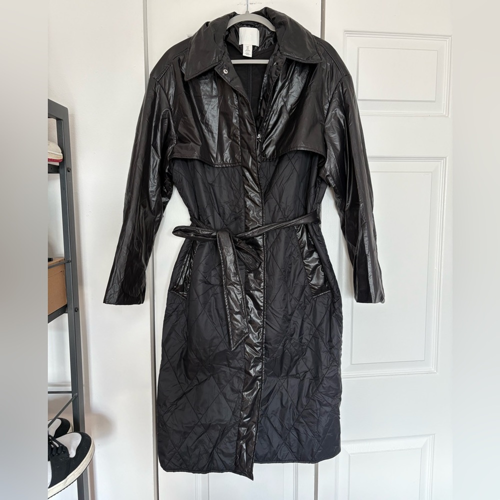 Black Puffer Jacket H&M size S